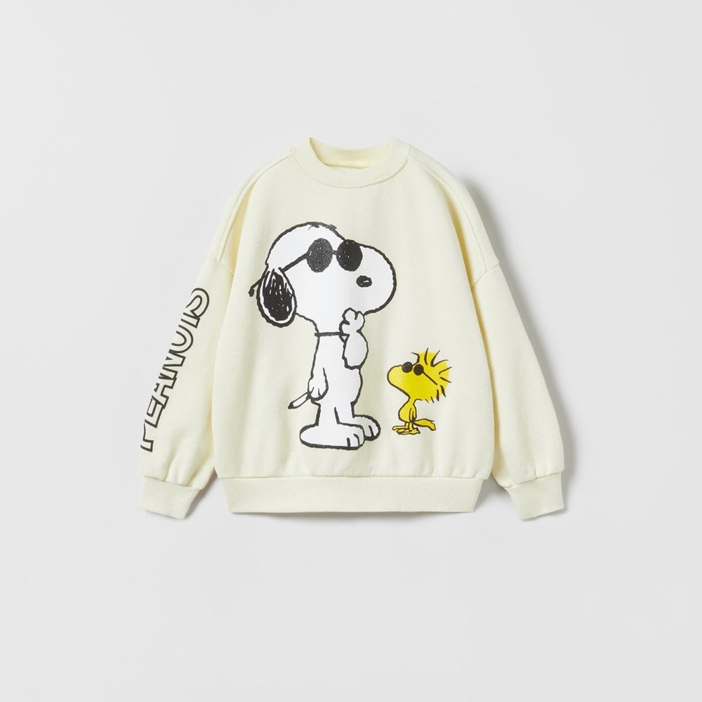 Used Snoopy Peanuts Sweatshirt